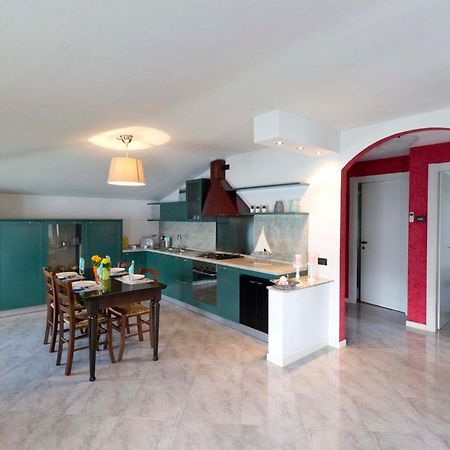L'Ora Lägenhet Marone Exteriör bild